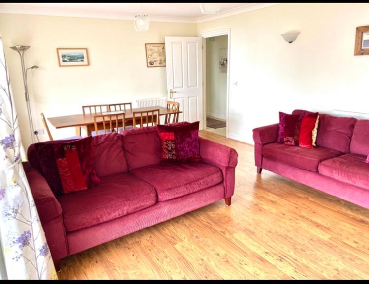 Fantastic Spacious House With Beautiful Panoramic Views Of The Bay Only A Few Minutes Walk From Beach Harbour And Restaurants This House Has 3 Bedrooms 3 Bathrooms And 2 Lovely Sitting Rooms Lyme Regis Exterior photo